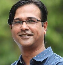 অডিও জগতের বরপুত্র'খ্যাত আসিফ আকবর 